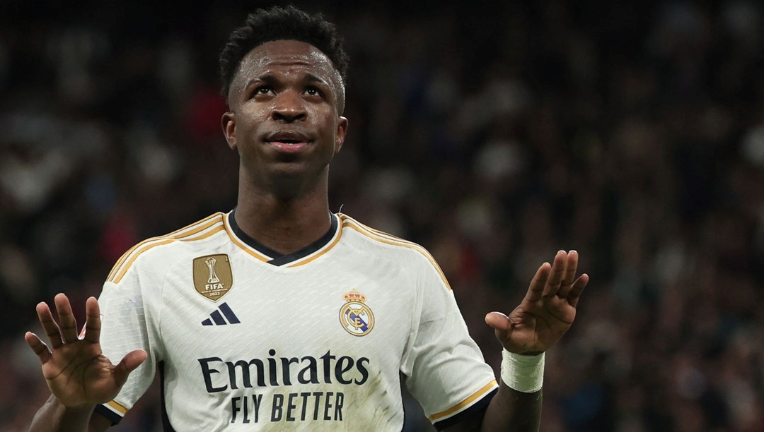 UEFA Şampiyonlar Ligi'nde sezonun en iyi oyuncusu Vinicius Junior oldu