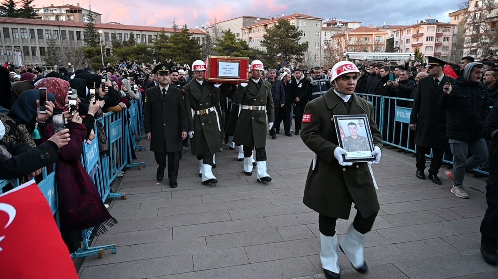 Pençe-Kilit şehitlerine gözyaşlarıyla veda - 14