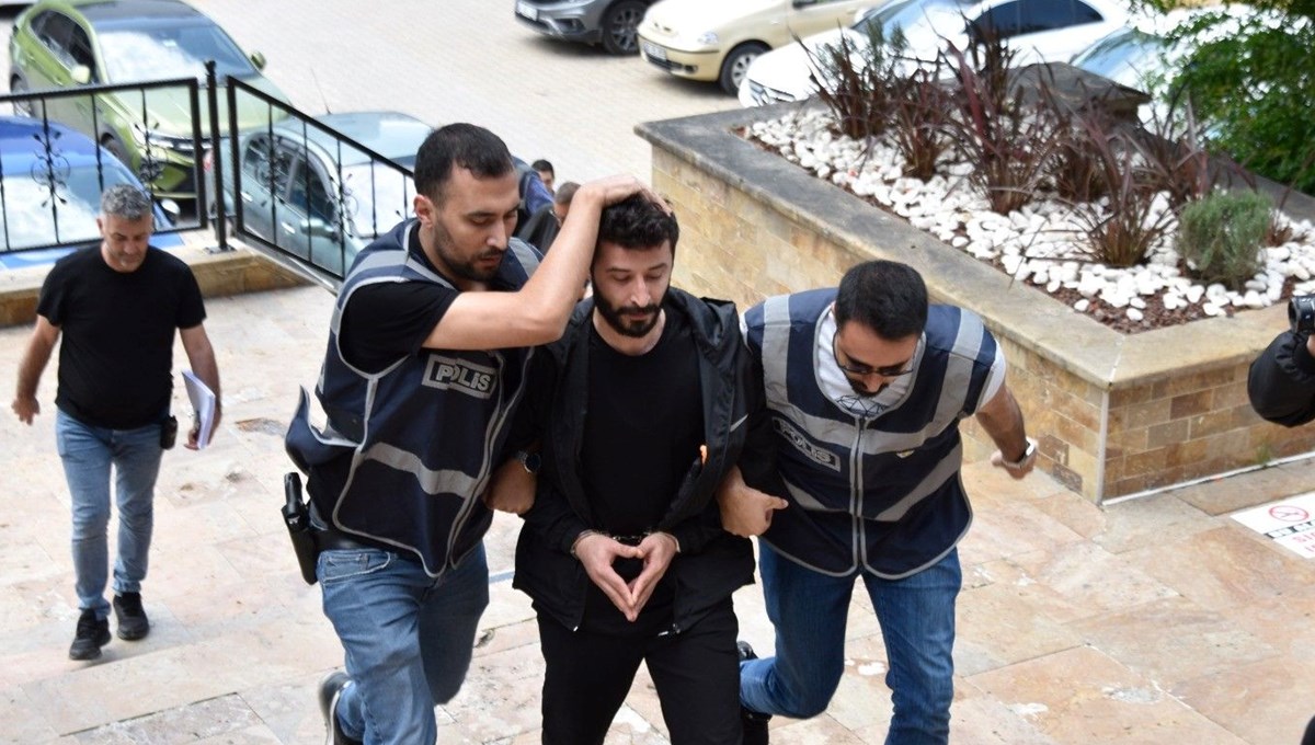 Bilecik'te gazeteciye silahlı saldırı Bilecik'te gazeteciye silahlı saldırı