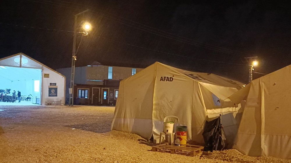 Deprem bölgesinde fırtına ve sağanak yağış (Bugün ve hafta genelinde hava nasıl olacak?) - 2