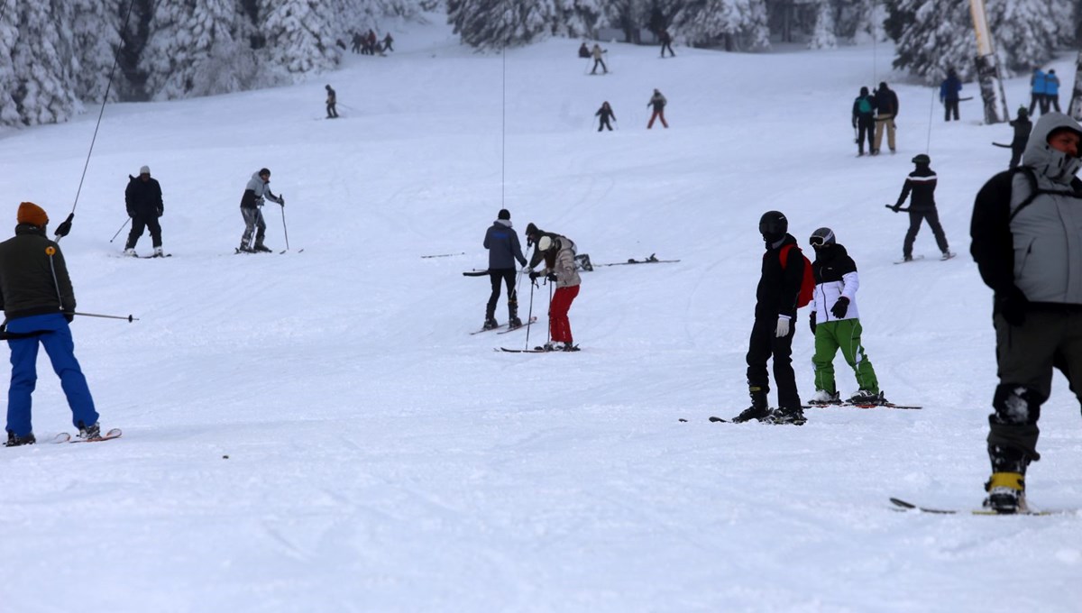 Uludağ'da pistler doldu taştı