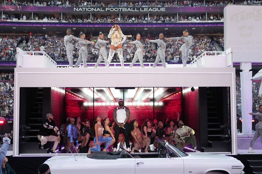 Super Bowl devre arasında hip-hop zirvesi - 18