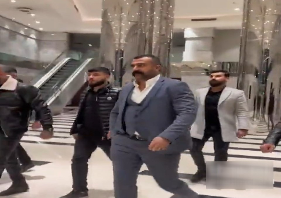 Polisli çetenin 211 daireli sitede vurgunu | Kapı kilitleri değiştirilip evler başkasına kiralandı - 2