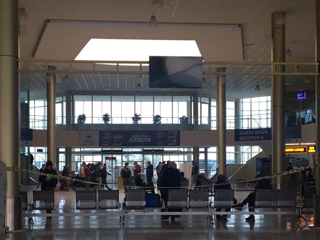 29 Tl Ye Geldigi Erzurum Dan 200 Tl Ye Geri Dondu Ntv