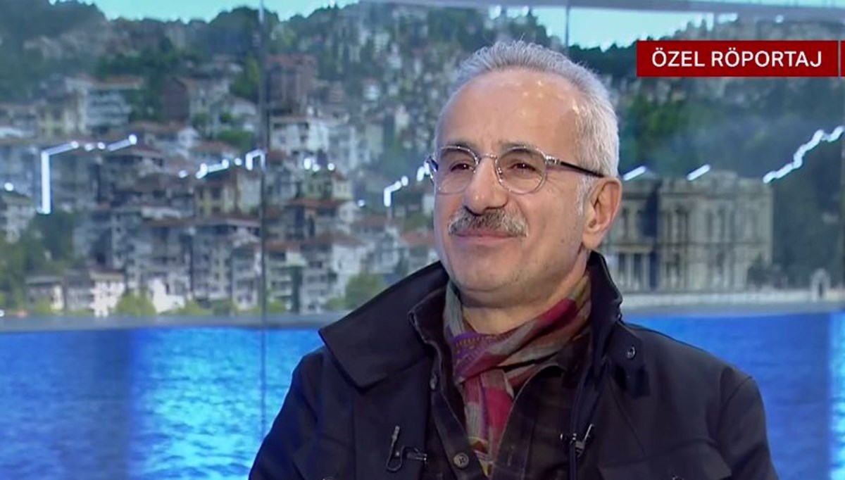Ulaştırma ve Altyapı Bakanı Abdulkadir Uraloğlu, NTV’de soruları yanıtladı: Taşıdığımız yolcu sayısı iki katına çıkacak Ulaştırma ve Altyapı Bakanı Abdulkadir Uraloğlu, NTV’de soruları yanıtladı: Taşıdığımız yolcu sayısı iki katına çıkacak
