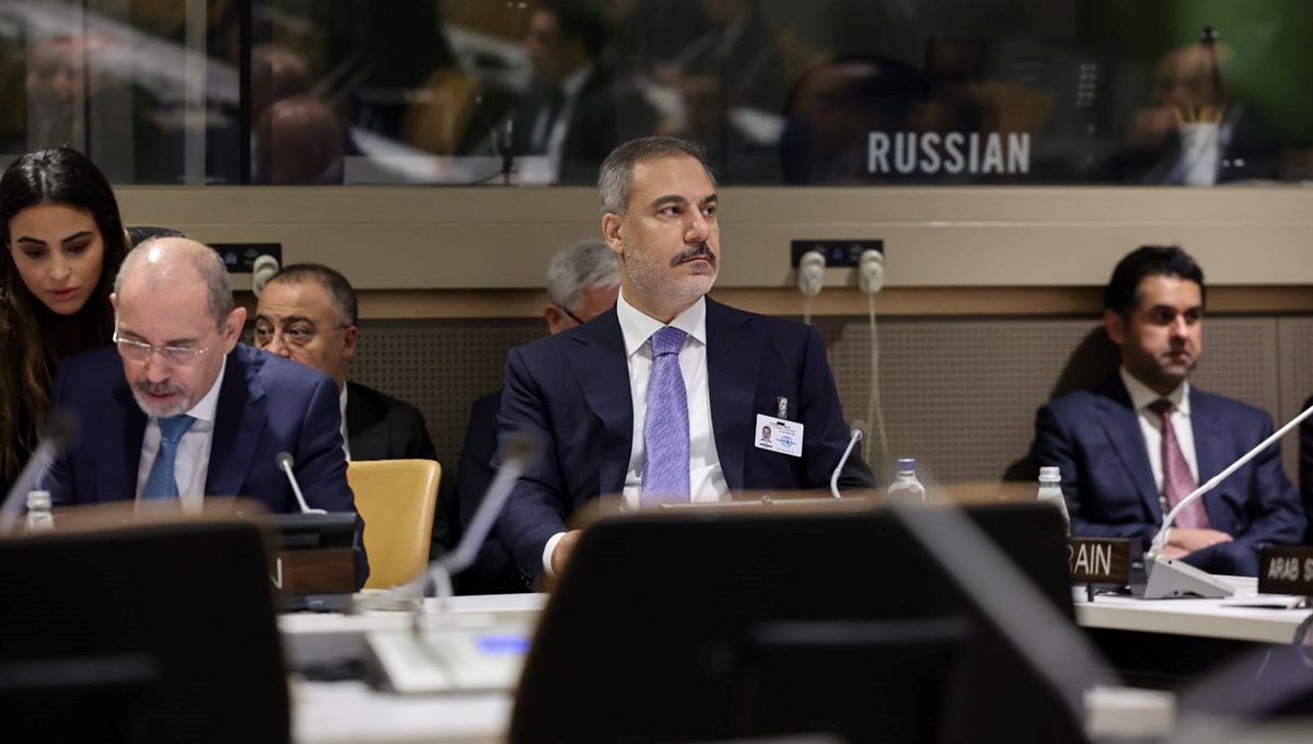 Bakan Fidan, New York'ta Gazze Temas Grubu Toplantısı'na katıldı Bakan Fidan, New York'ta Gazze Temas Grubu Toplantısı'na katıldı