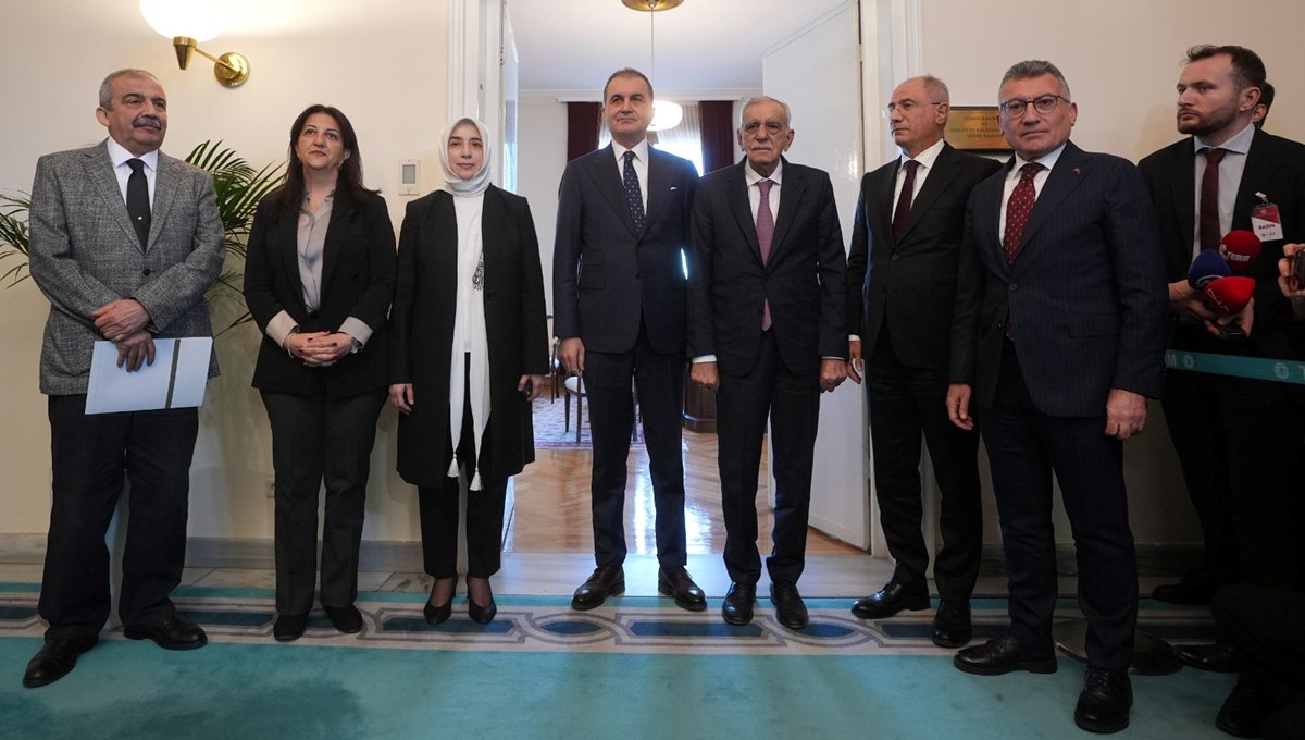 DEM-AK Parti görüşmesi | AK Parti: Samimi ve olumlu bir görüşme gerçekleşti DEM-AK Parti görüşmesi | AK Parti: Samimi ve olumlu bir görüşme gerçekleşti