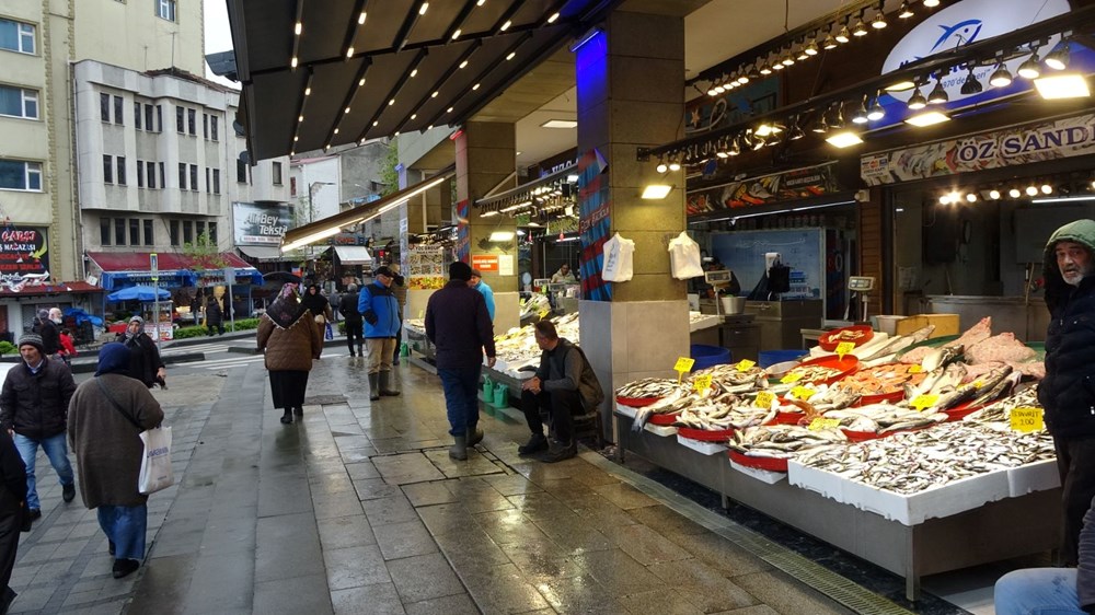 Yasak başladı: Tezgâhlar onlara kaldı 72 n4ocYwLa6kKCZh5ngLA2mA