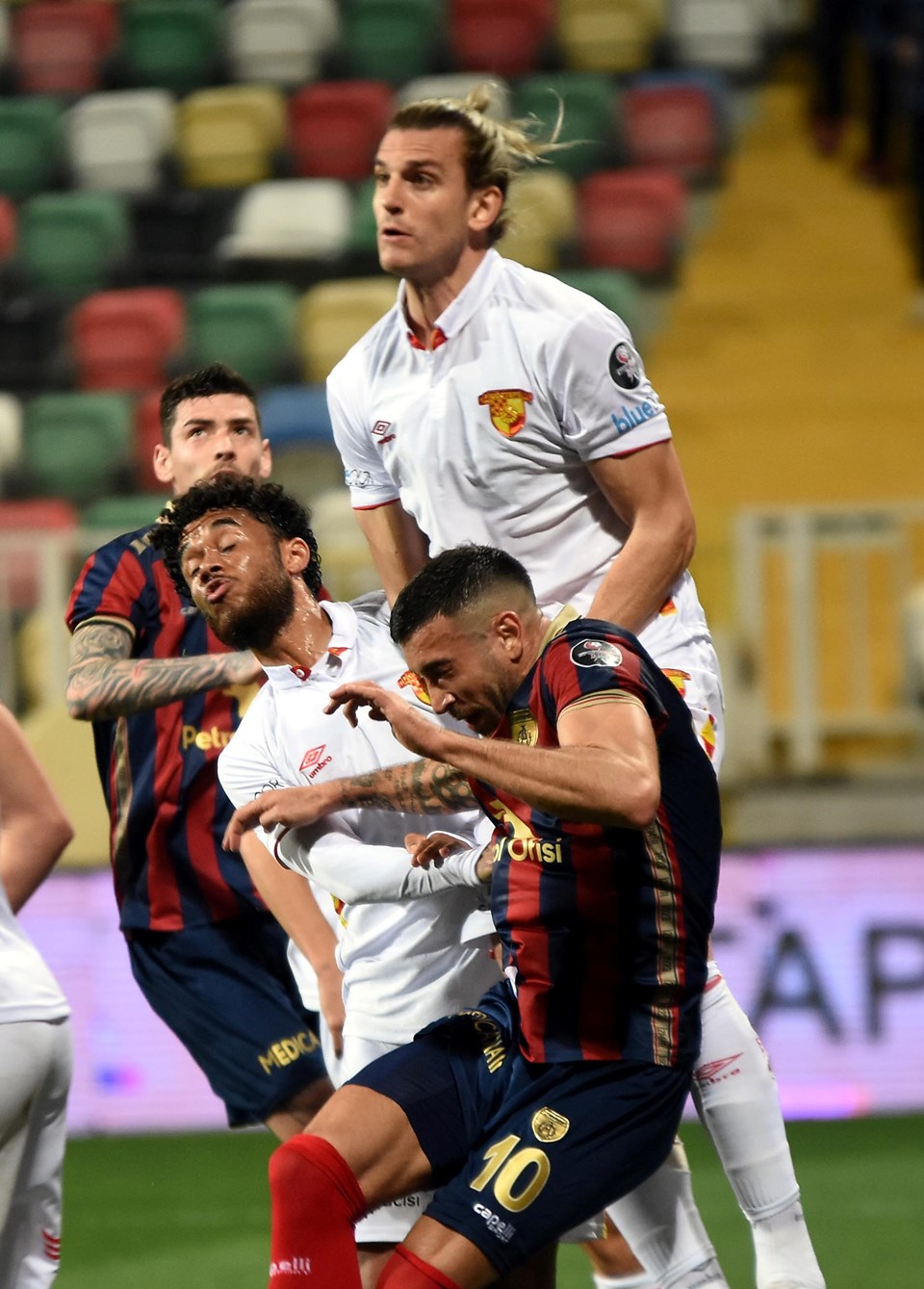 İzmir derbisinde kazanan Göztepe - 1