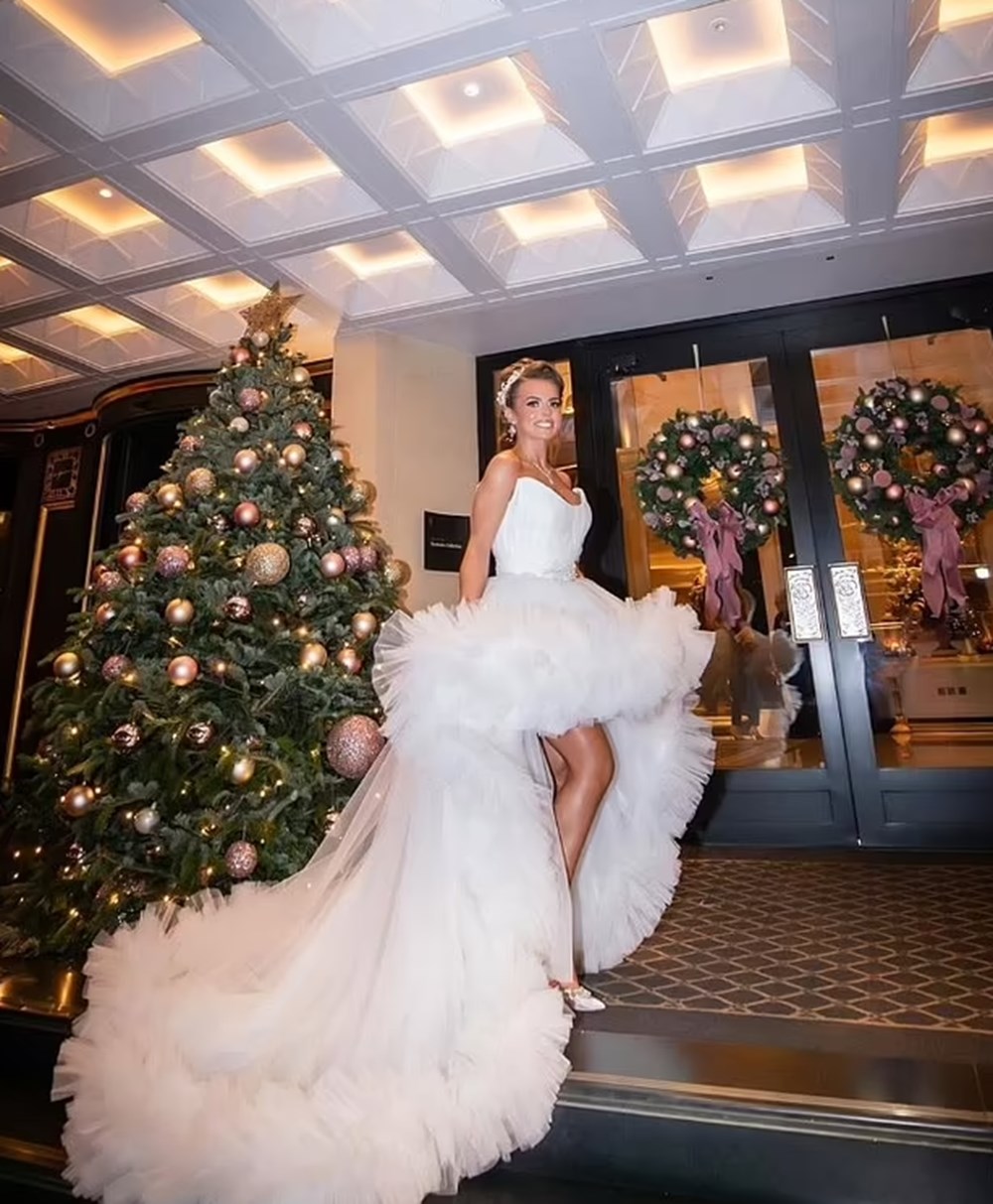 Dünyanın en pahalı çingene düğünü: "Harikalar diyarında" evlendiler - 6