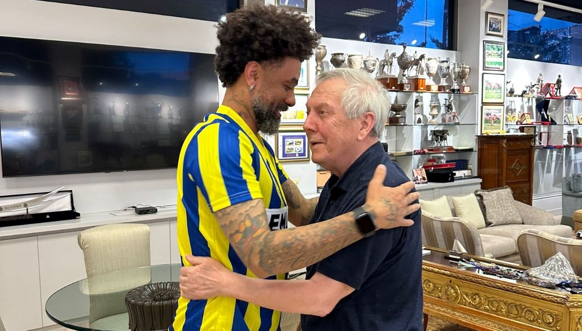 Soluğu Aziz Yıldırım'ın yanında aldı