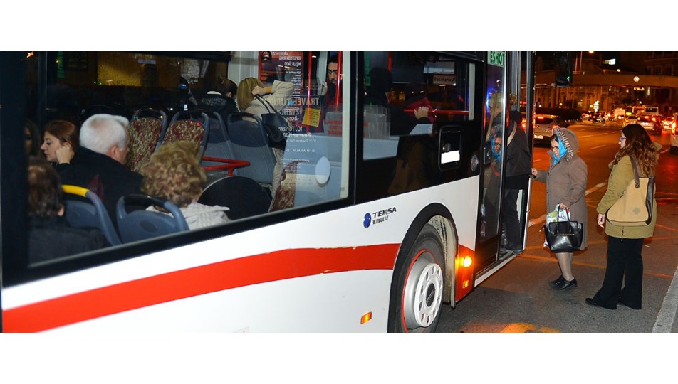 29 Ekim De Izmir De Toplu Ulasima Sembolik Ucret Ntv