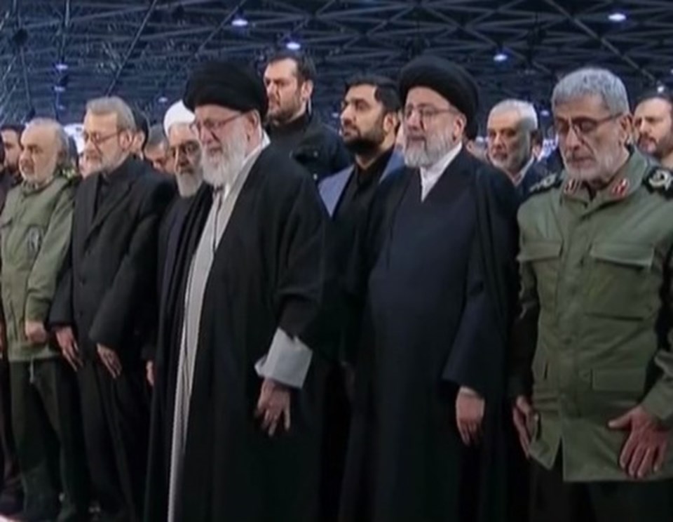 İran'da Kasım Süleymani için cenaze töreni - 1