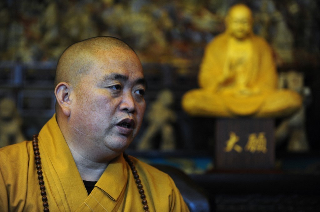 Başrahip Shi Yongxin