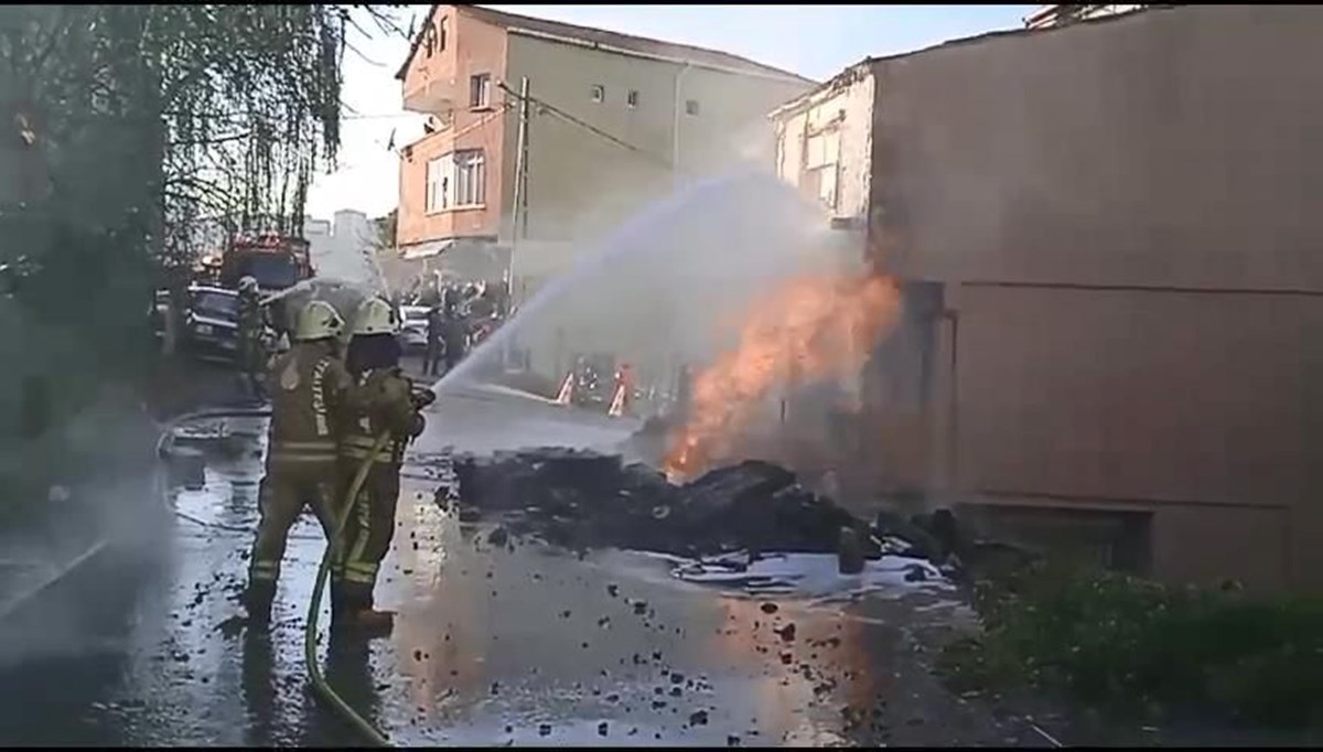 SON DAKİKA HABERİ: Üsküdar'da doğalgaz borusu patladı