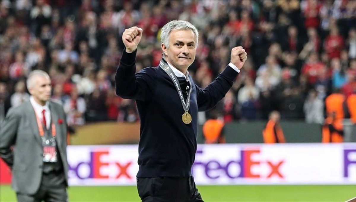 Jose Mourinho kimdir? Fenerbahçe'nin yeni teknik direktörü olduğu iddia edilen Jose Mourinho'nun başarıları