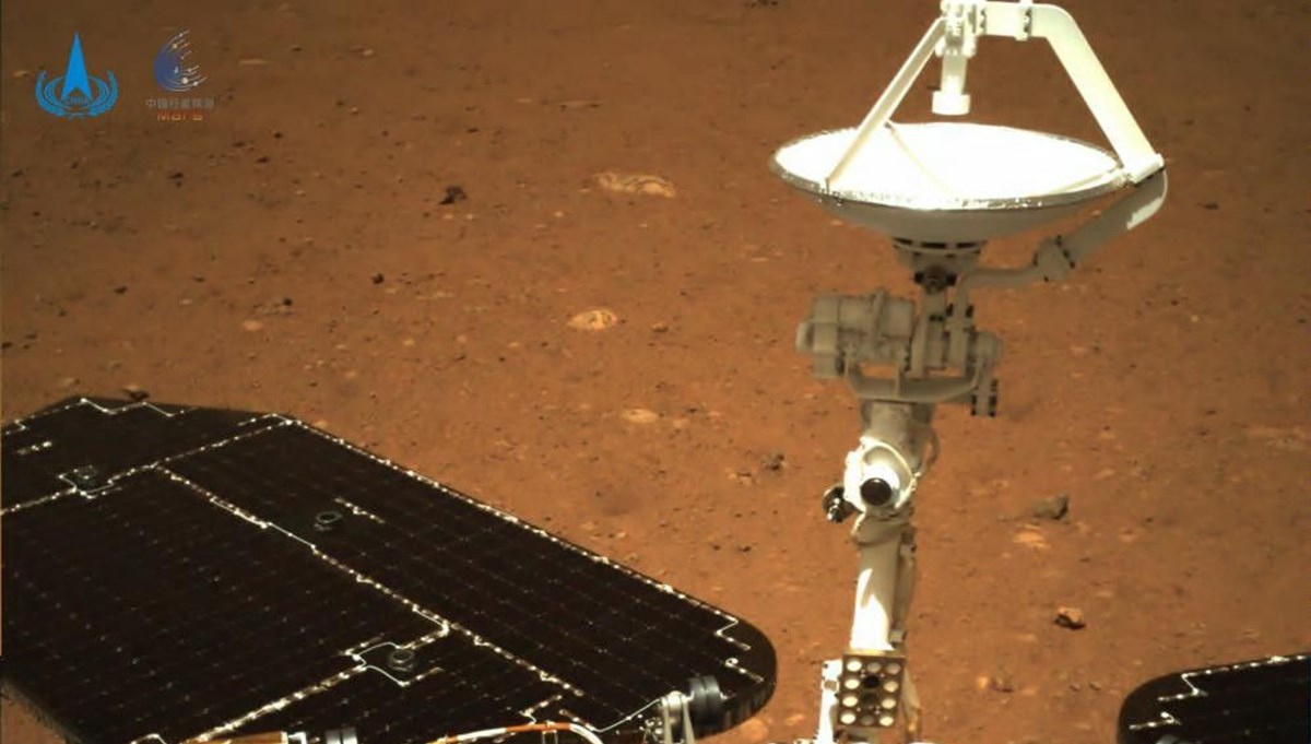 Çin, Mars keşif aracının Kızıl Gezegen’de çektiği ilk fotoğrafları yayınladı