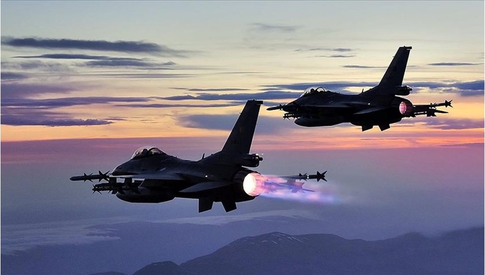 AK Parti heyetinden F-16 ziyareti