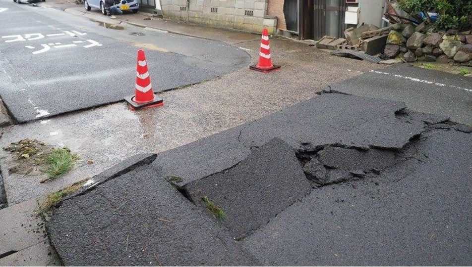 Japonya'da 6,1 büyüklüğünde deprem: 5 yaralı