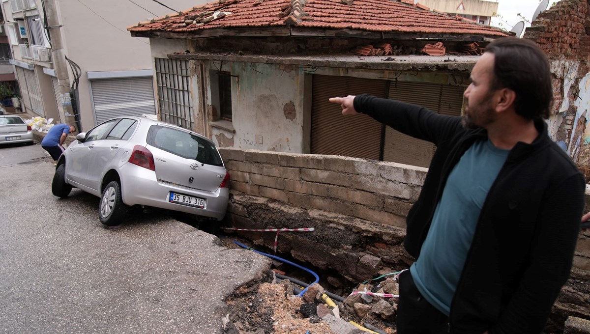 İzmir'de sağanak