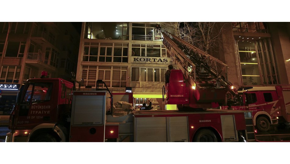 Ankara'da korkutan yangın