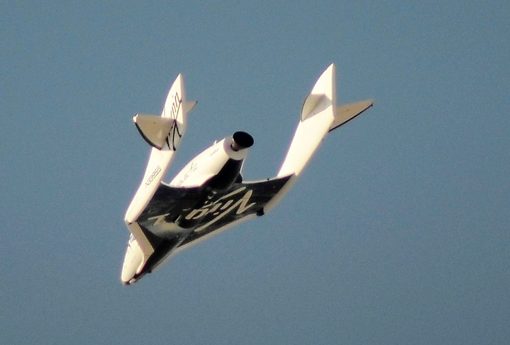 Virgin Galactic ikinci uçuş testini başarıyla tamamladı - 8