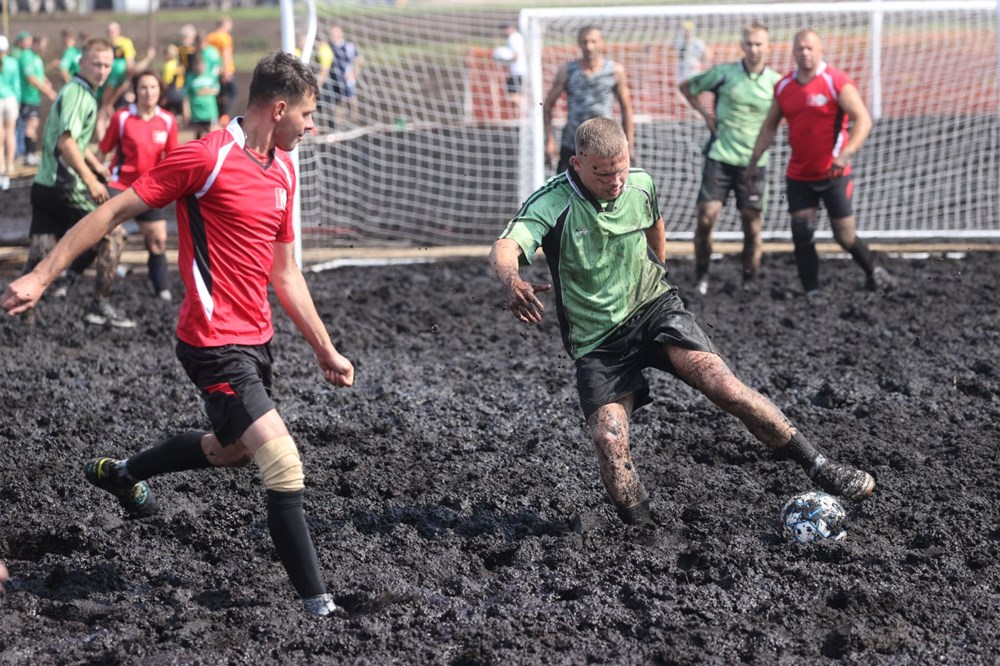 Beyaz Rusya'da bataklık futbol turnuvası - 18