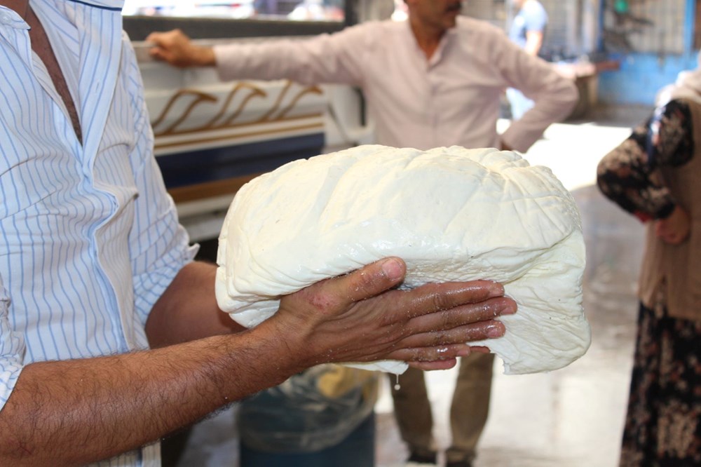 Siirt peynirine yoğun talep: Kilosu 200 TL'den başlıyor - 1