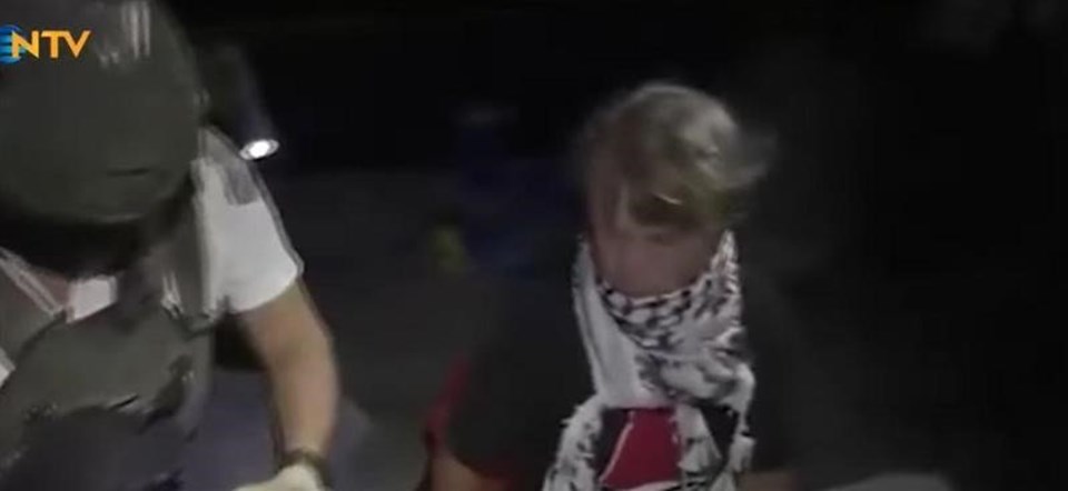 İsrail donanması Sumud Filosu'na baskın düzenledi. Aktivistler İsrail'e götürülüyor. - 1