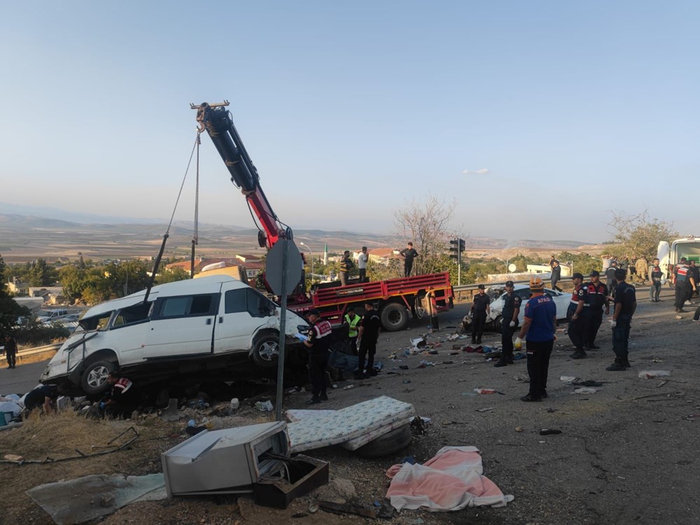 Gaziantep'te katliam gibi kaza: 6 ölü - 2