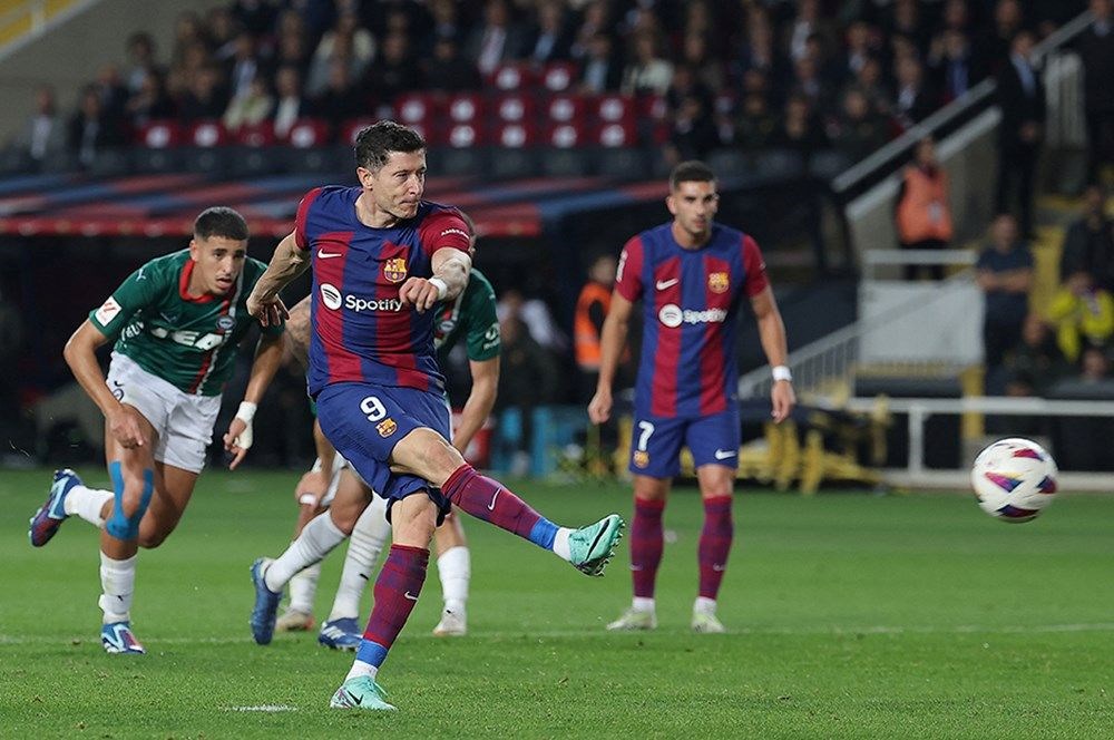 Dünyanın en büyük takımları açıklandı: Galatasaray, Fenerbahçe ve Beşiktaş da listede - 31