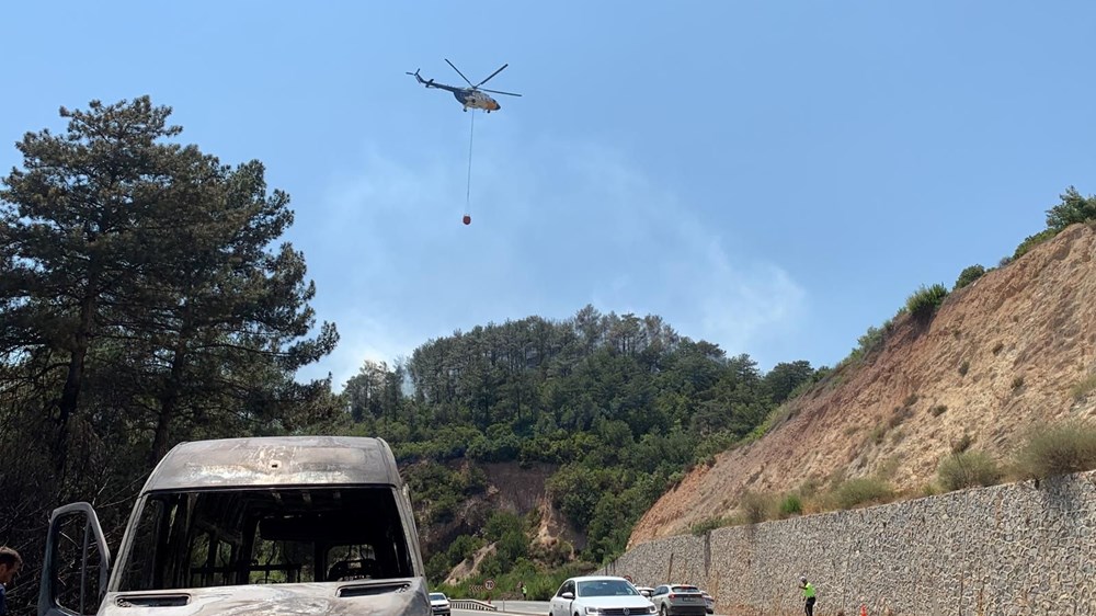 Balıkesir, Çanakkale, Antalya ve Uşak'ta orman yangını: Havadan ve karadan müdahale ediliyor - 3