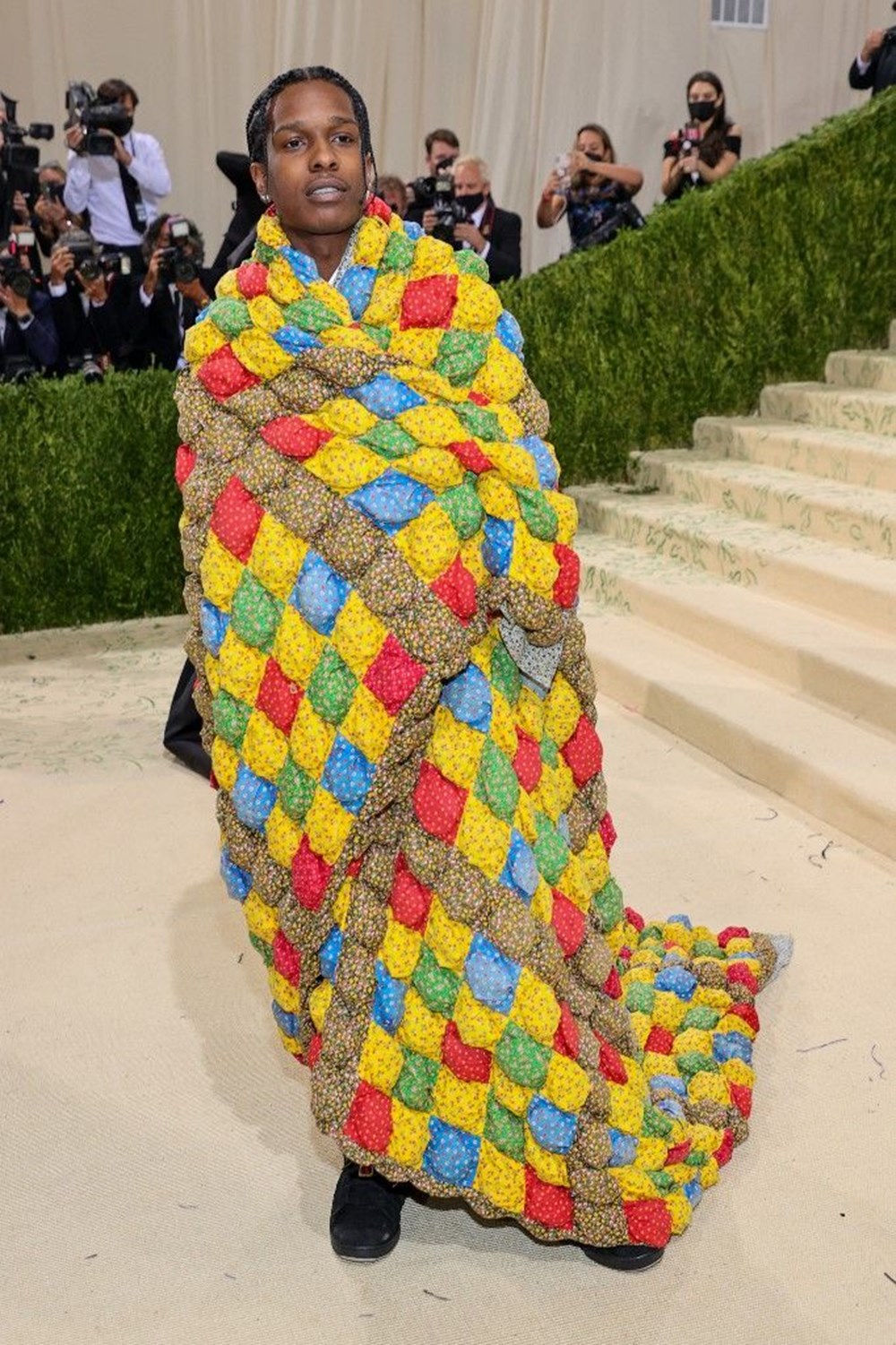 A$AP Rocky'nin Met Gala'daki yorganının sırrı ortaya çıktı - 6