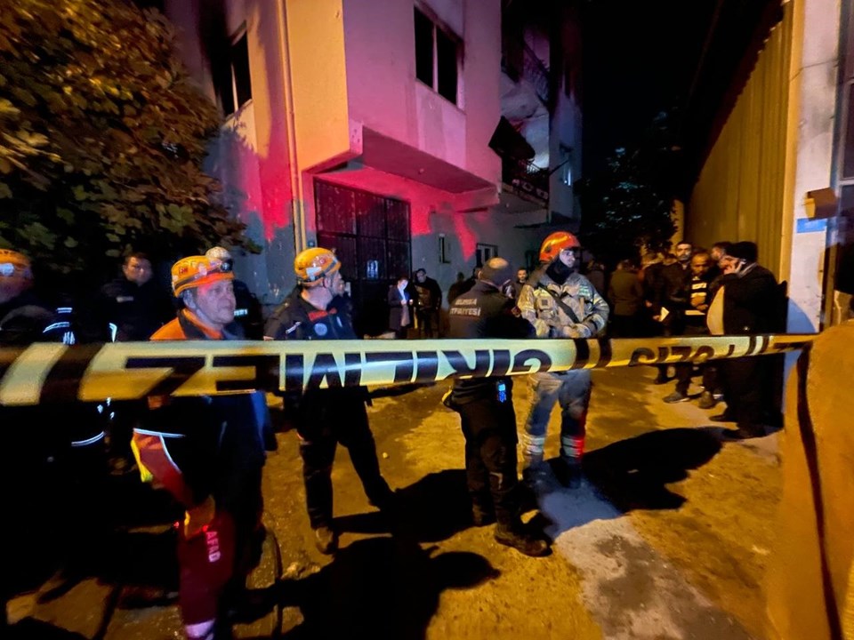 SON DAKİKA HABERİ: Bursa'da yangın faciası: 8'i çocuk 9 kişi hayatını kaybetti - 4