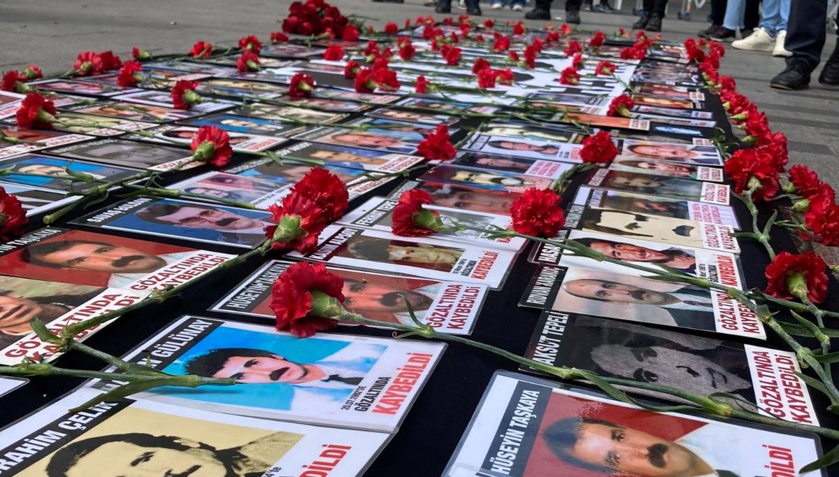 Cumartesi Anneleri'nden 1000. eylem Cumartesi Anneleri'nden 1000. eylem