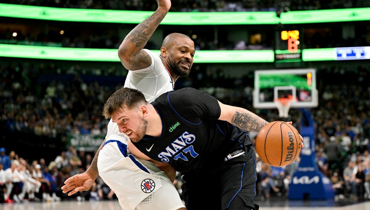 NBA'de Dallas Mavericks, Batı Konferansı yarı finaline çıktı