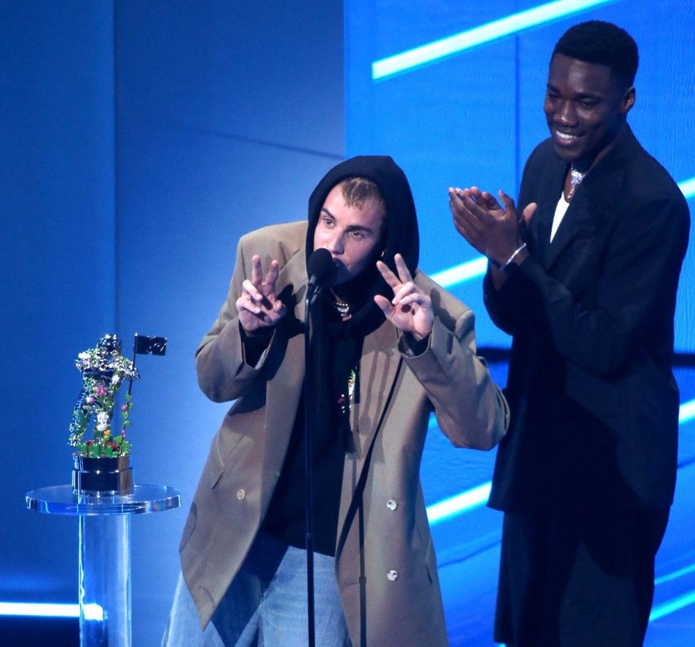 2021 MTV Video Müzik Ödülleri sahiplerini buldu - 13