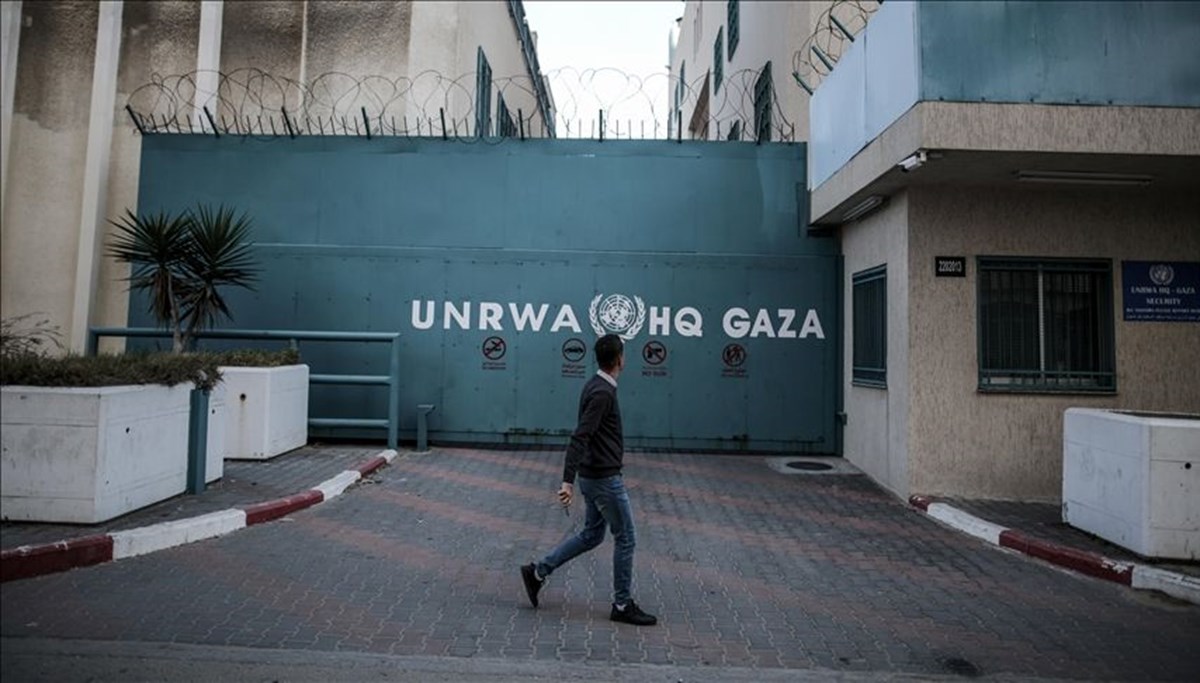 Fransa'dan UNRWA'ya 30 milyon euroluk destek