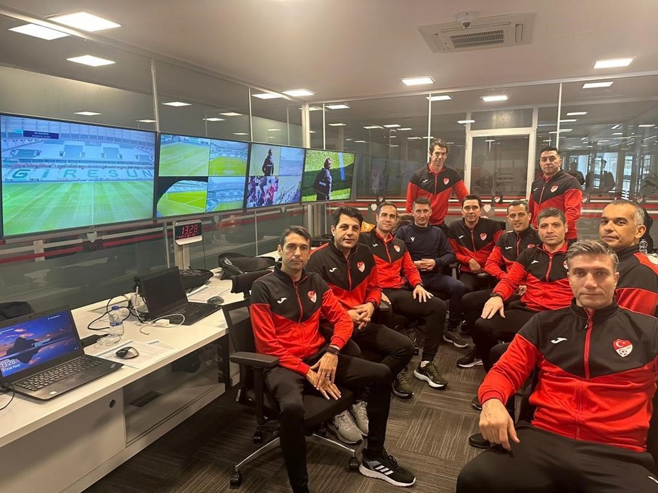 TFF'den hakemlere VAR eğitimi - 1