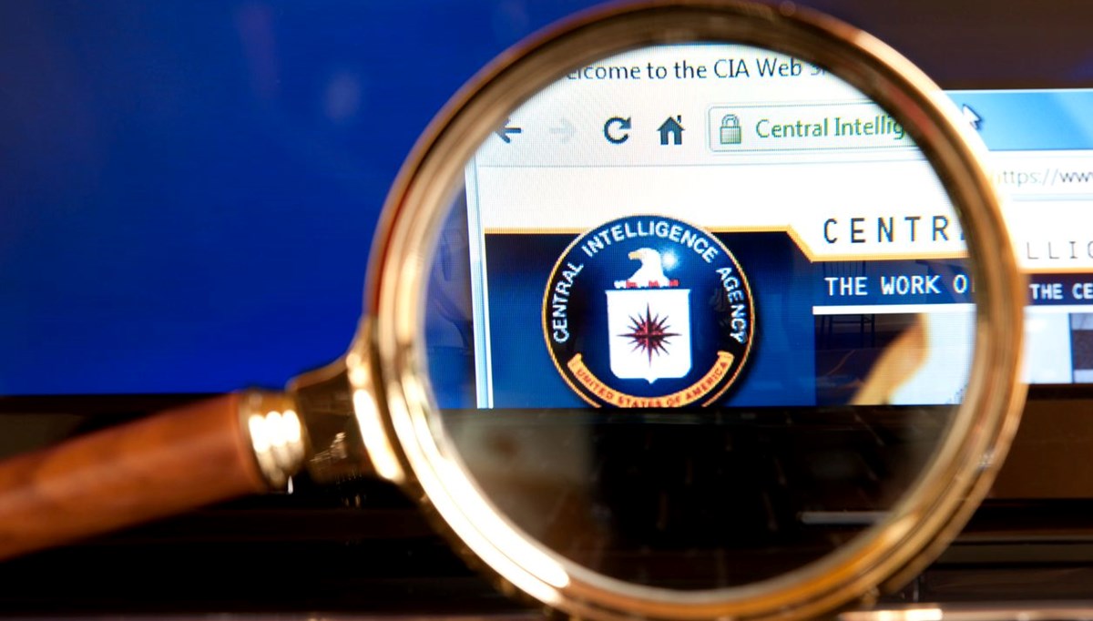 CIA tarihindeki en büyük bilgi sızdırma olayında yargılanan eski ajan suçlu bulundu