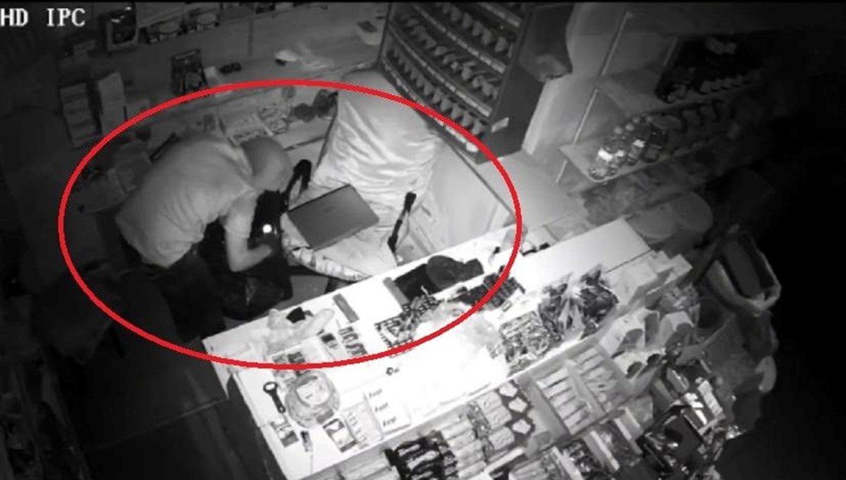 Diyarbakır'da aynı anda hırsızlık yapan şebekeye operasyon: 16 gözaltı Diyarbakır'da aynı anda hırsızlık yapan şebekeye operasyon: 16 gözaltı