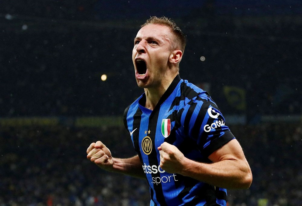 Şampiyonlar Ligi'nde destansı gece: Hakan Çalhanoğlu parladı, Inter - Barcelona maçı yıllarca konuşulacak bir sona sahne oldu - 14