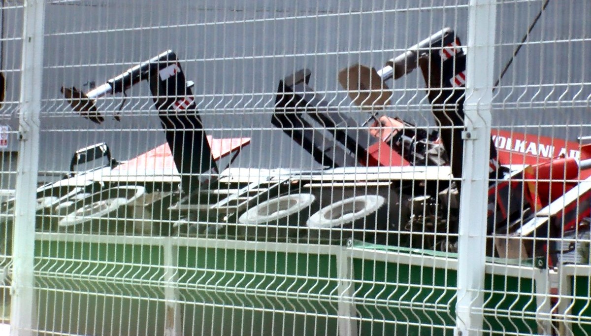 Fabrikada vinç devrildi: Bir işçi hayatını kaybetti