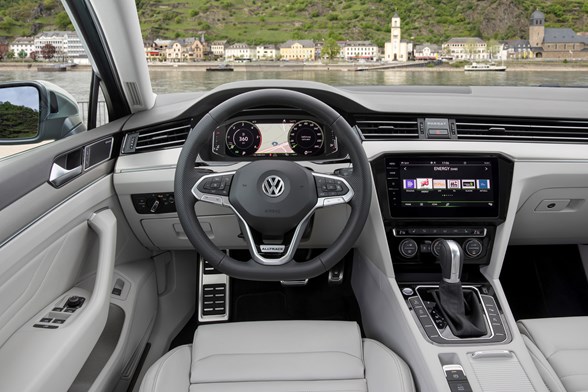 Doğuş Otomotiv Ikinci El Jetta  . Satılık Ikinci El Volkswagen Jetta Araba Ilanları Ve Fiyatları Otocenter Galericiler Sitesin�de.