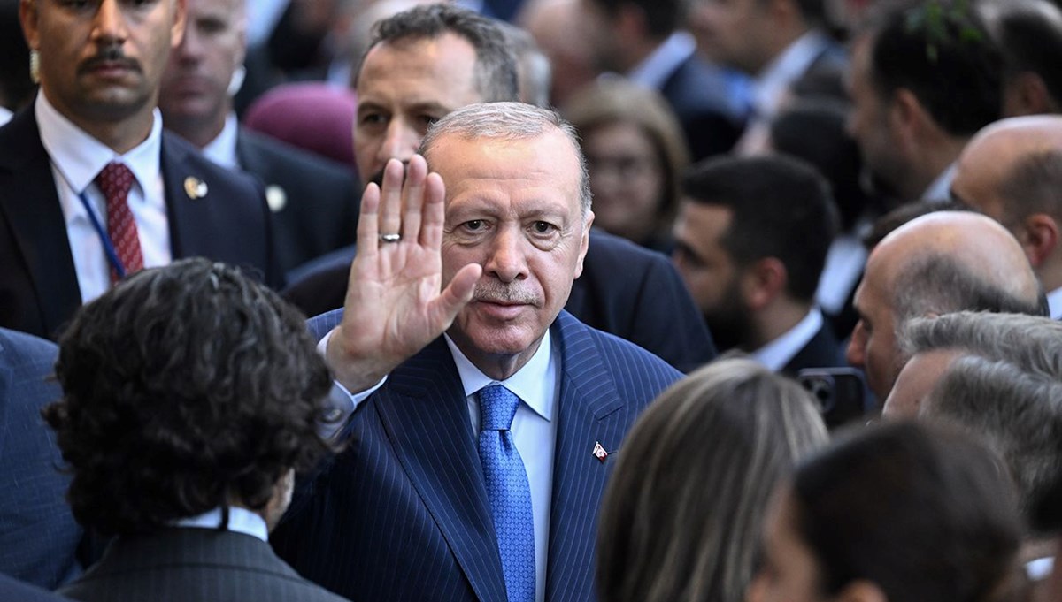 Cumhurbaşkanı Erdoğan'ı taşıyan uçak ABD'ye indi Cumhurbaşkanı Erdoğan'ı taşıyan uçak ABD'ye indi