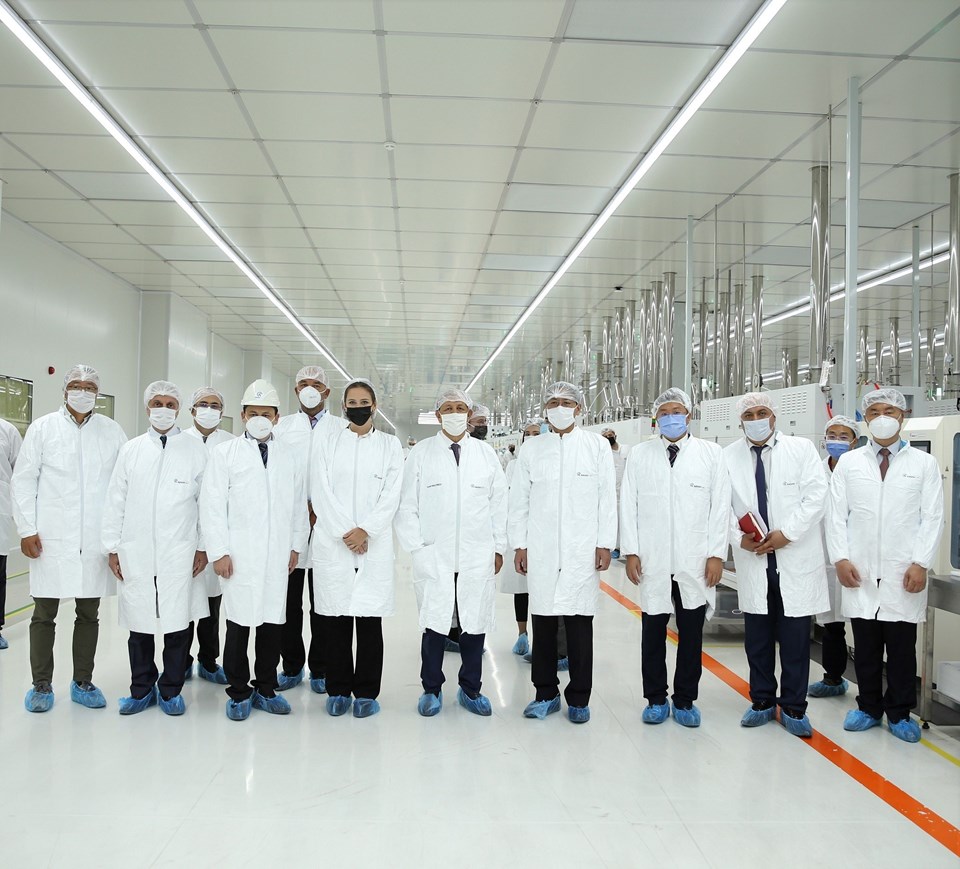 Çin Ankara Büyükelçisi'nden güneş teknolojileri fabrikasına ziyaret - 1