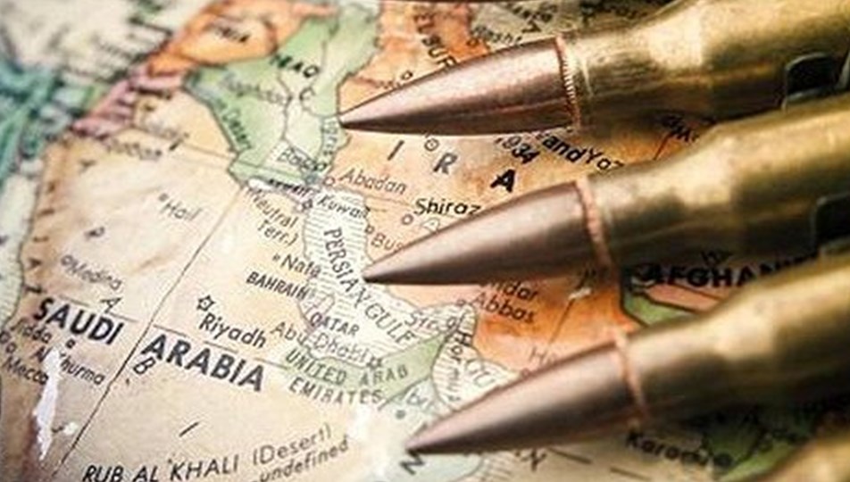 Hemşirelerden yeni doğan bebekle işkence gibi oyun NTV Hemşirelerden yeni doğan bebekle işkence gibi oyun NTV