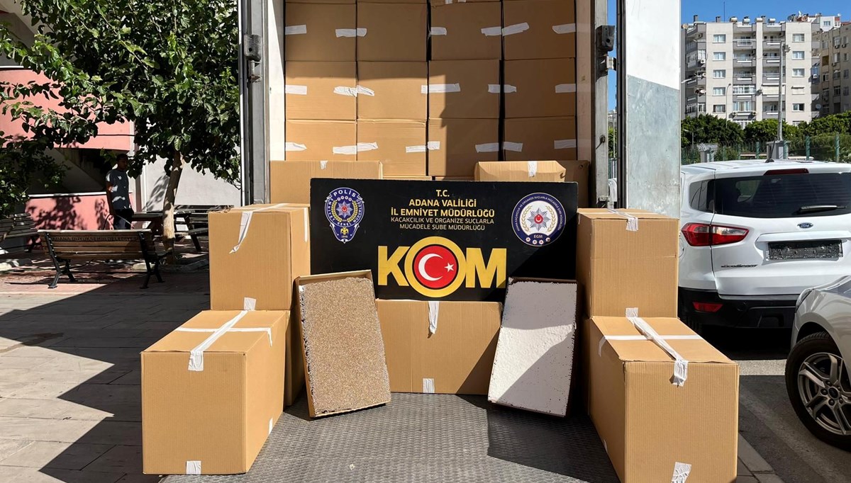 Adana'da kaçak sigara operasyonu