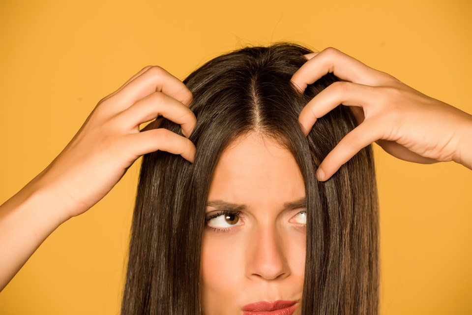 Yağlı saç bakımı nasıl yapılmalı? Yağlı saçlar için en doğru öneriler - 2