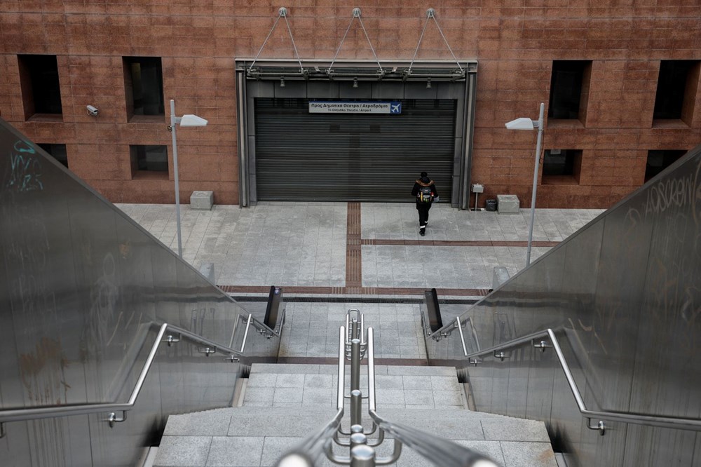 Yunanistan'da tren kazası: Birinci yılda 24 saatlik grev - 2